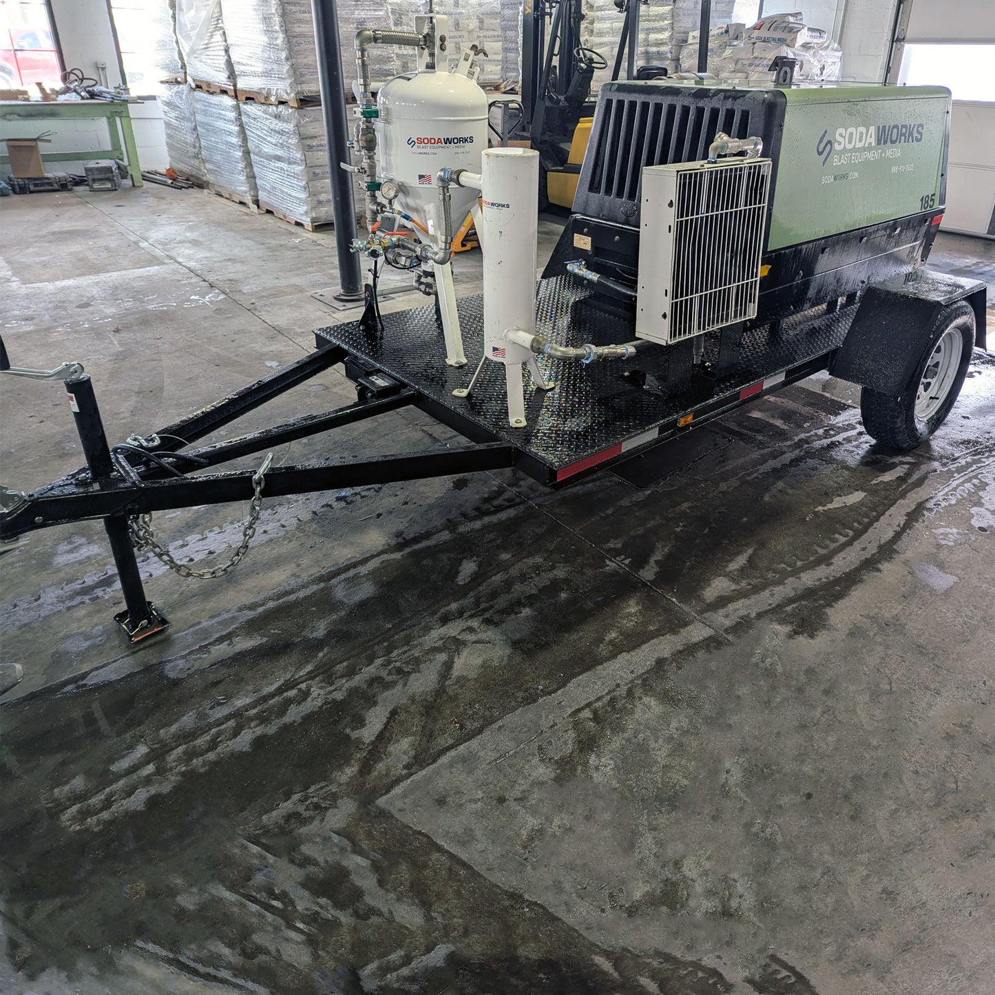 Pre Owned 2016 Soda Works Mobile System 185 CFM (201608220005, 350 Hours)