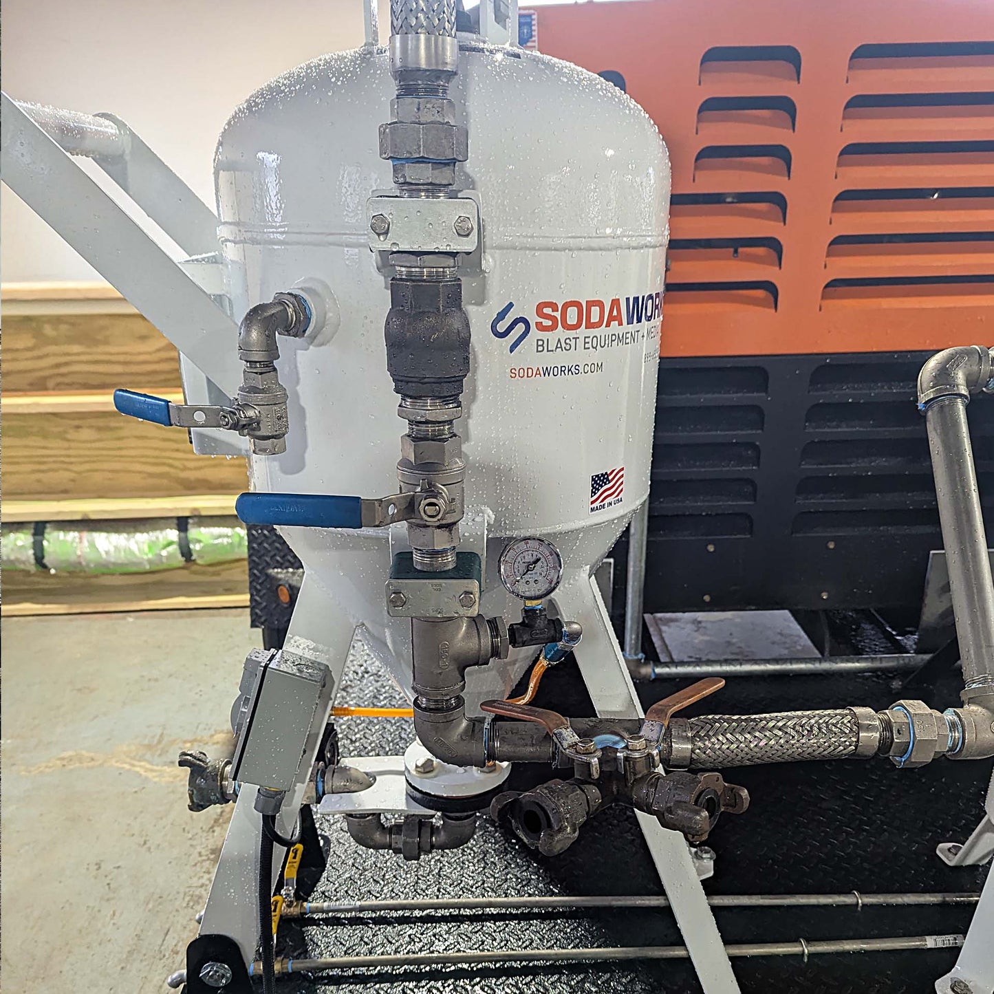 Pre Owned 2015 Soda Works Mobile System 210 CFM (32987, 875 Hours)